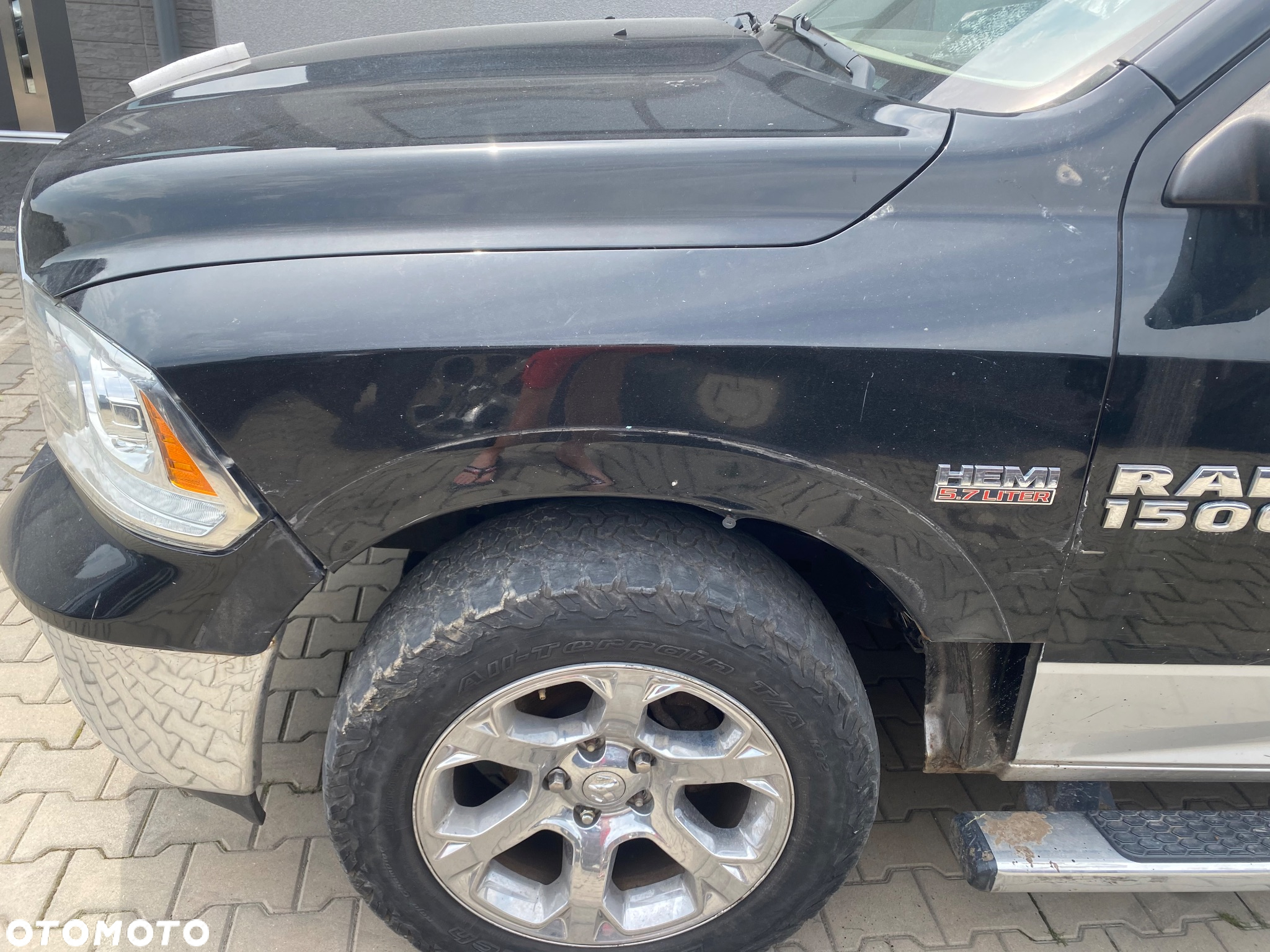 RAM 1500 Quad Cab Laramie