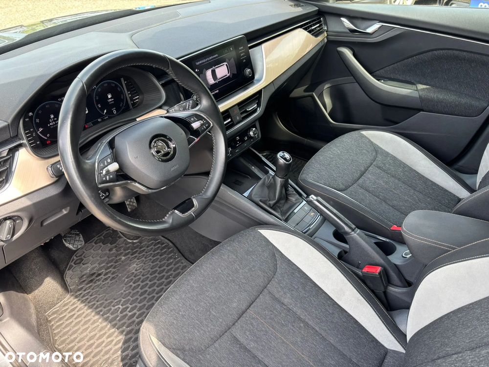Skoda Kamiq 1.0 TSI Style - 9