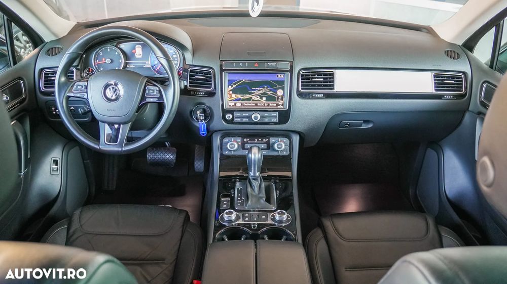 Volkswagen Touareg 3.0 V6 TDI SCR Blue Motion DPF Automatik - 9