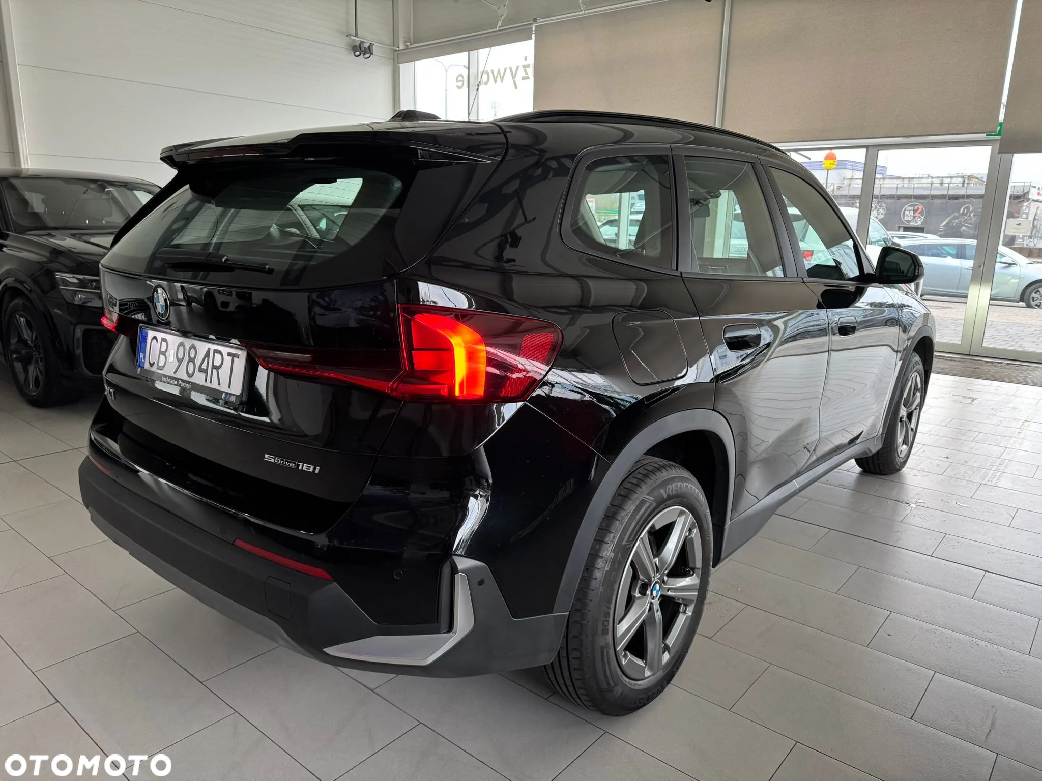 BMW X1 sDrive18i Business Edition - 6