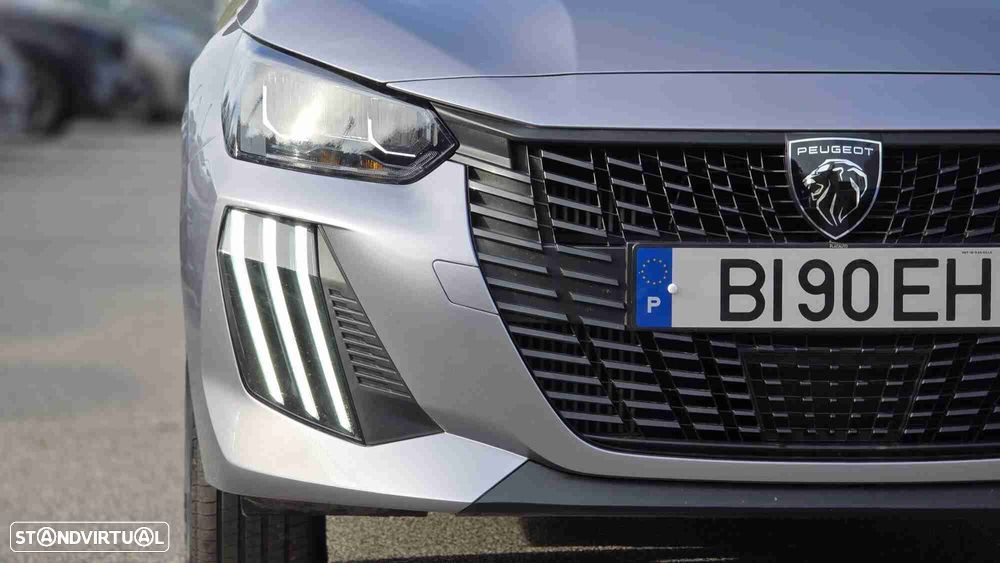 Peugeot 208 1.2 PureTech Active - 8