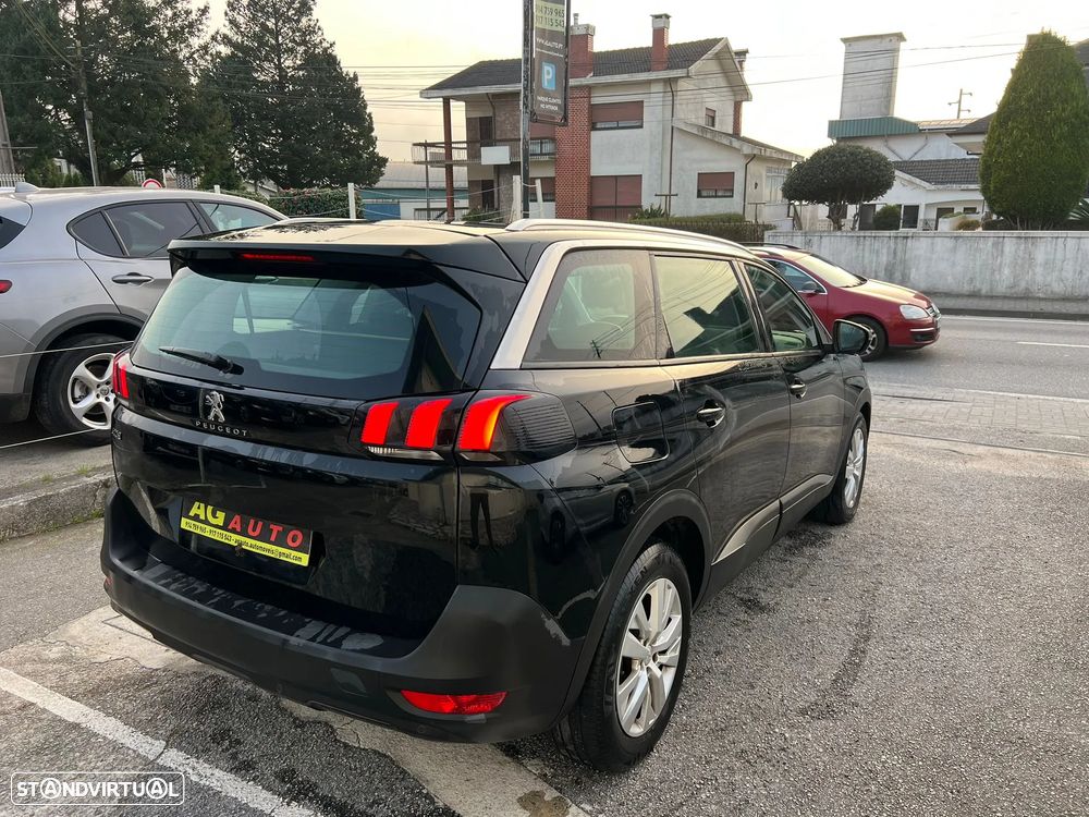 Peugeot 5008 - 4