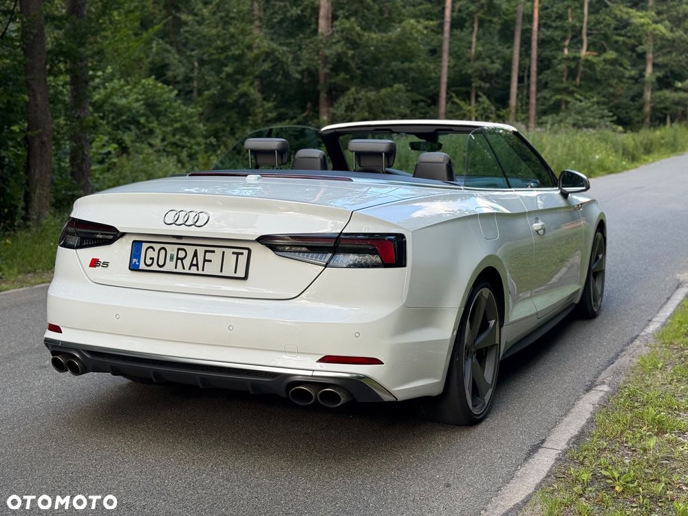 Audi S5 Cabrio - 4