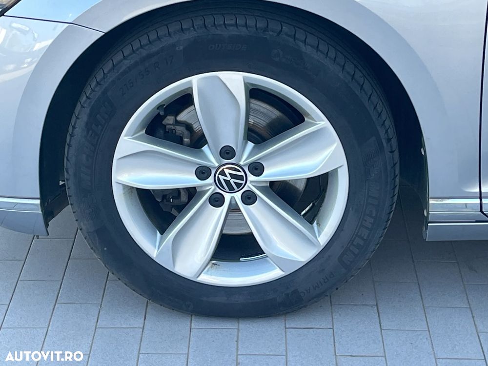 Volkswagen Passat 2.0 TDI DSG Highline - 7