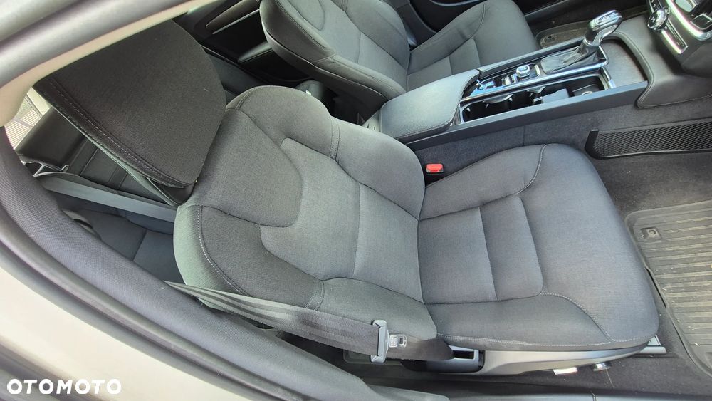 Volvo V90 Cross Country D4 AWD Geartronic - 18