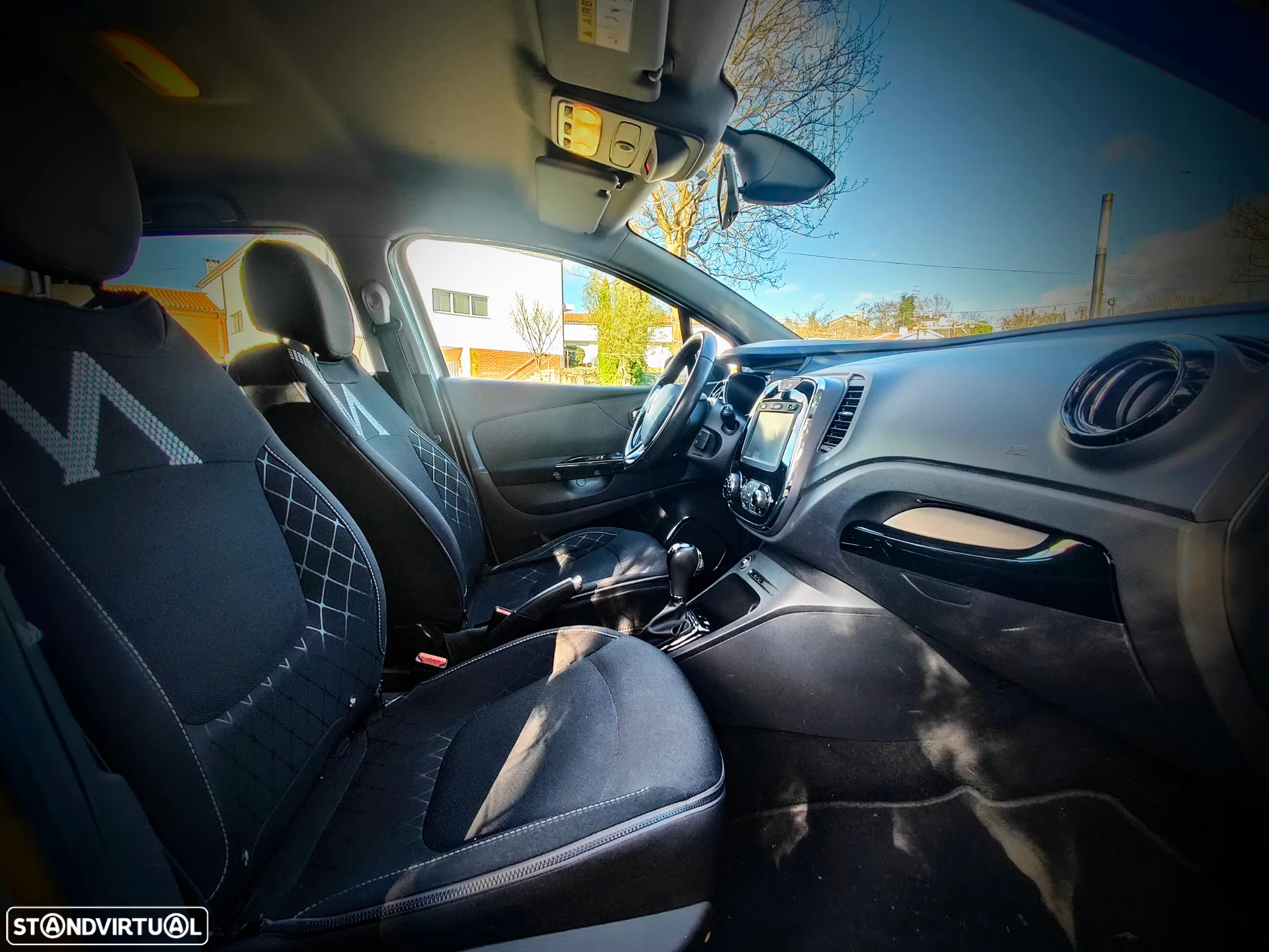 Renault Captur ENERGY TCe 120 EDC Luxe - 16