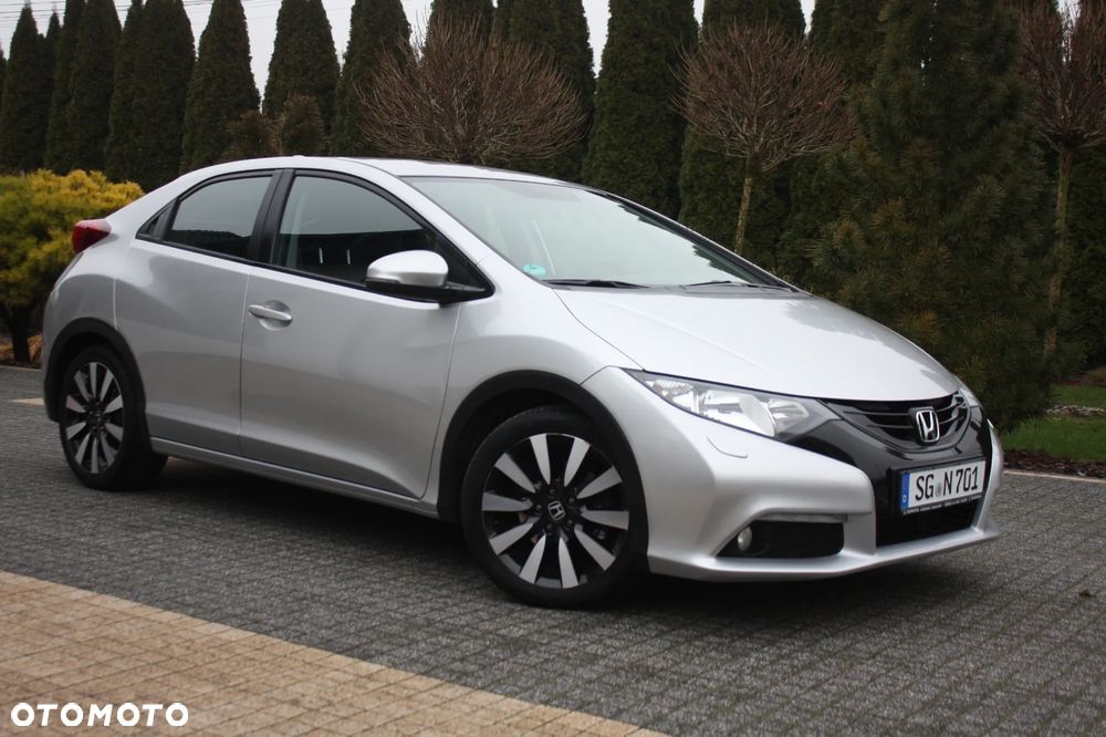 Honda Civic 1.8 Executive i-SHIFT - 2