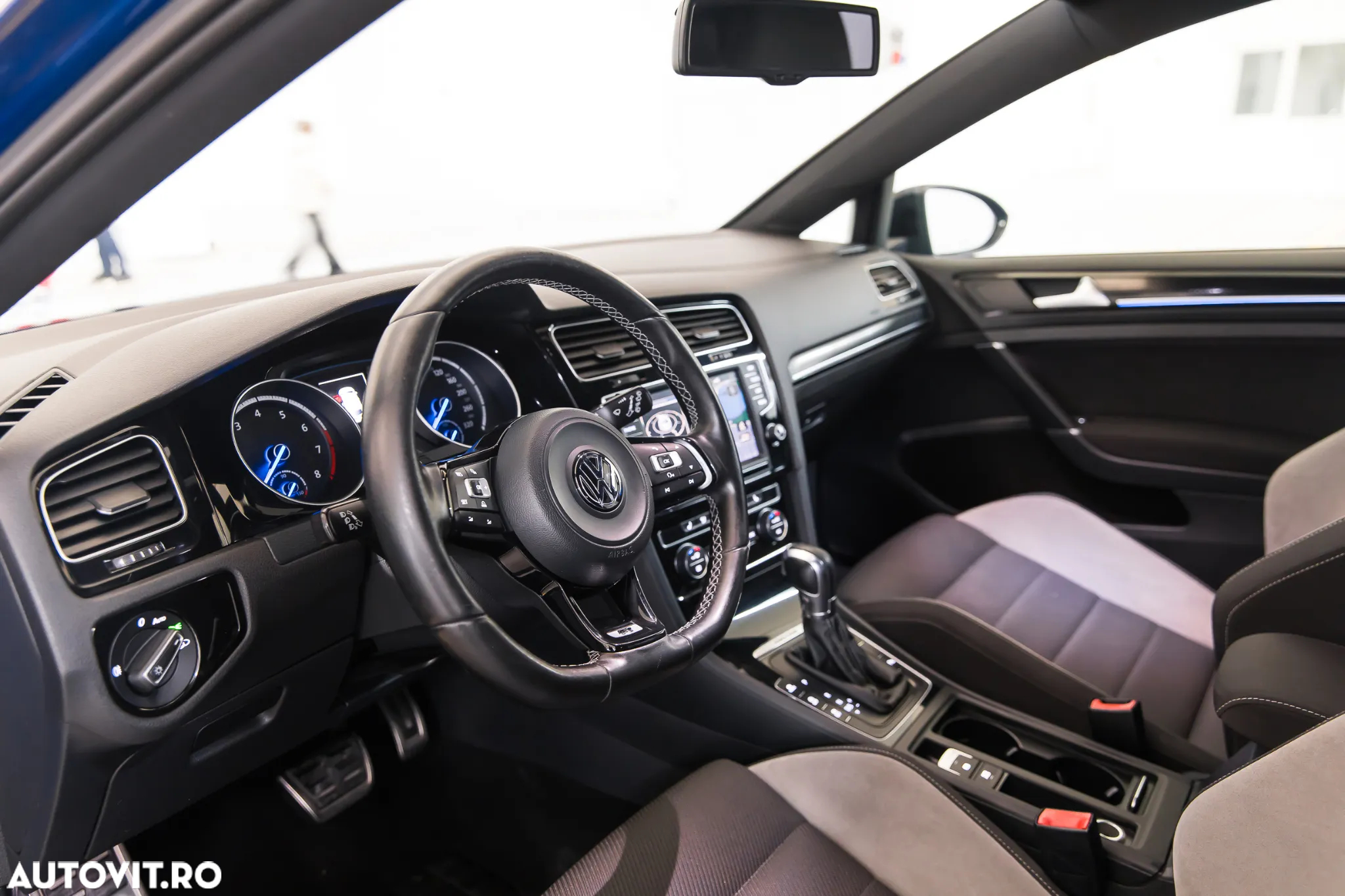 Volkswagen Golf R 2.0 TSI OPF 4Motion DSG - 13