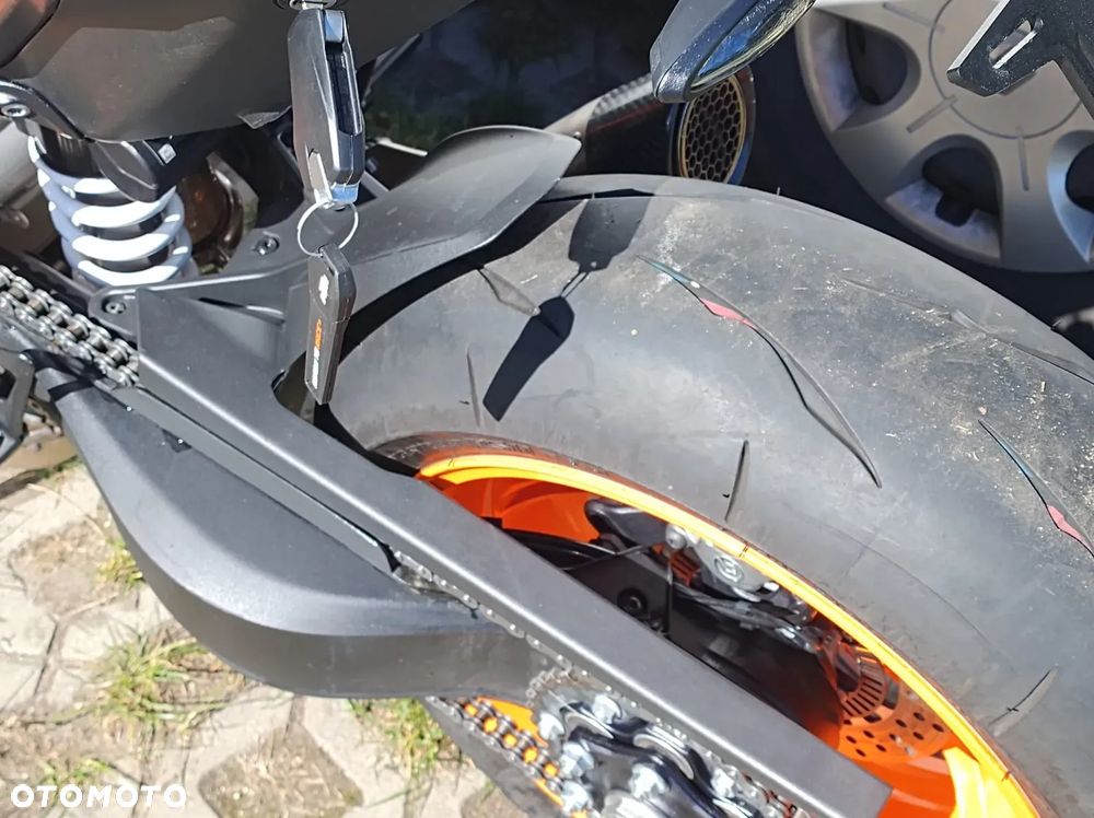 KTM Super Duke - 20