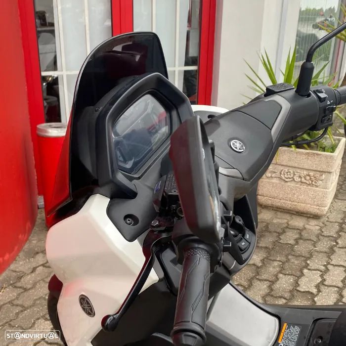 Yamaha NMAX 125 - 6