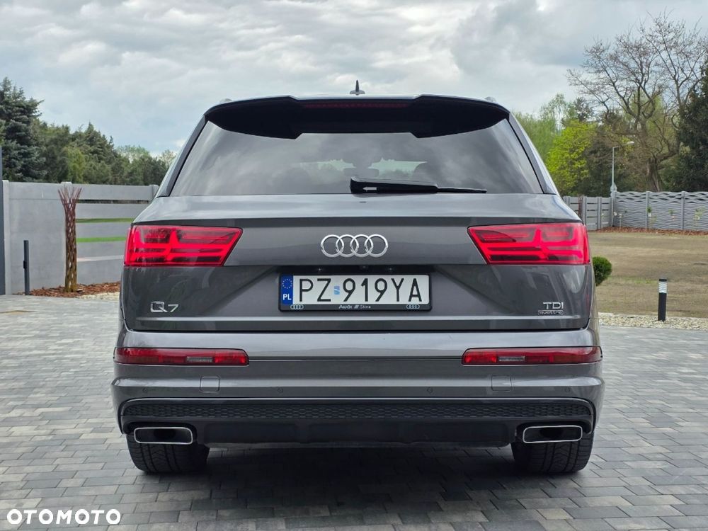 Audi Q7 - 5