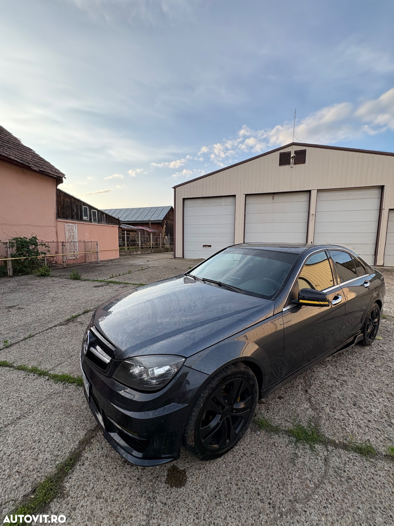Mercedes-Benz C - 6