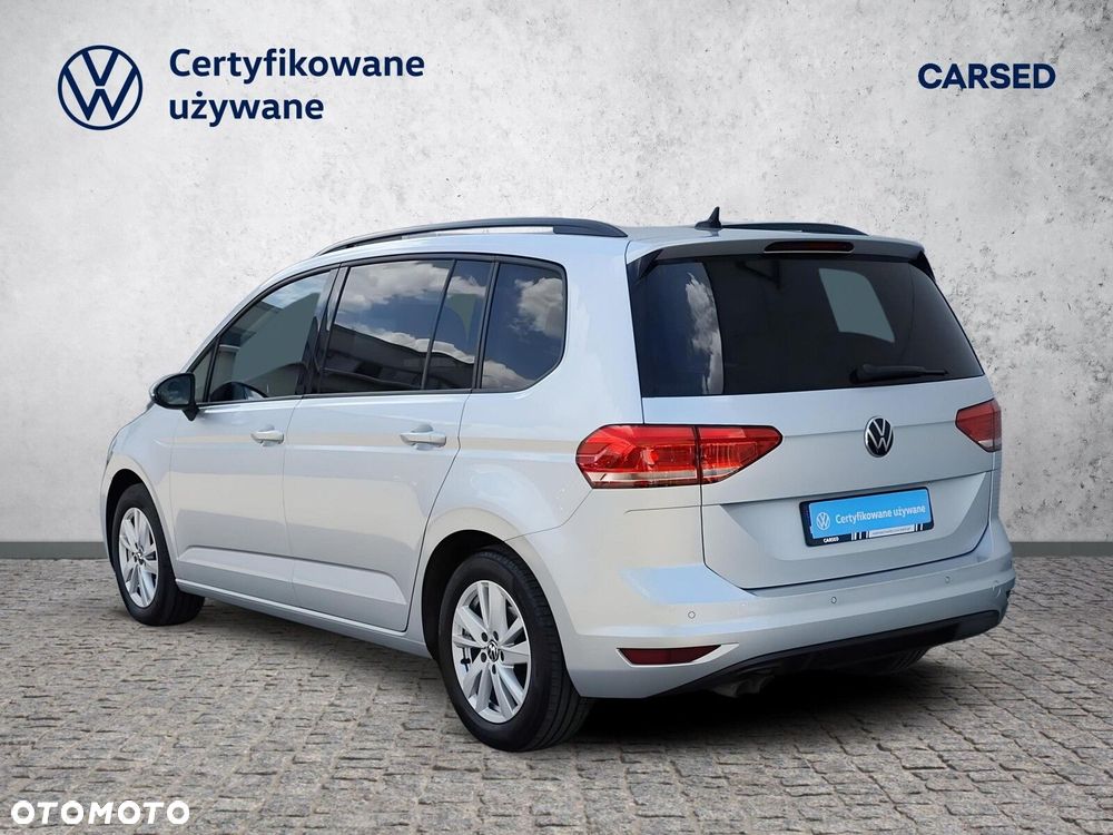 Volkswagen Touran 2.0 TDI BMT Comfortline DSG - 4