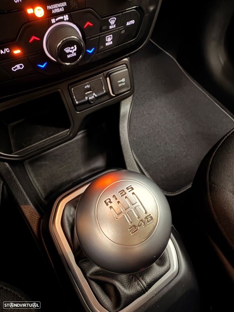 Jeep Renegade 1.6 MJD Longitude - 54