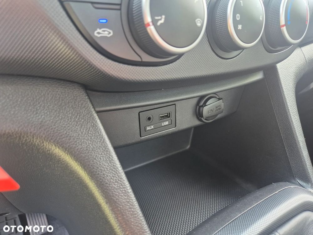 Hyundai i10 - 15