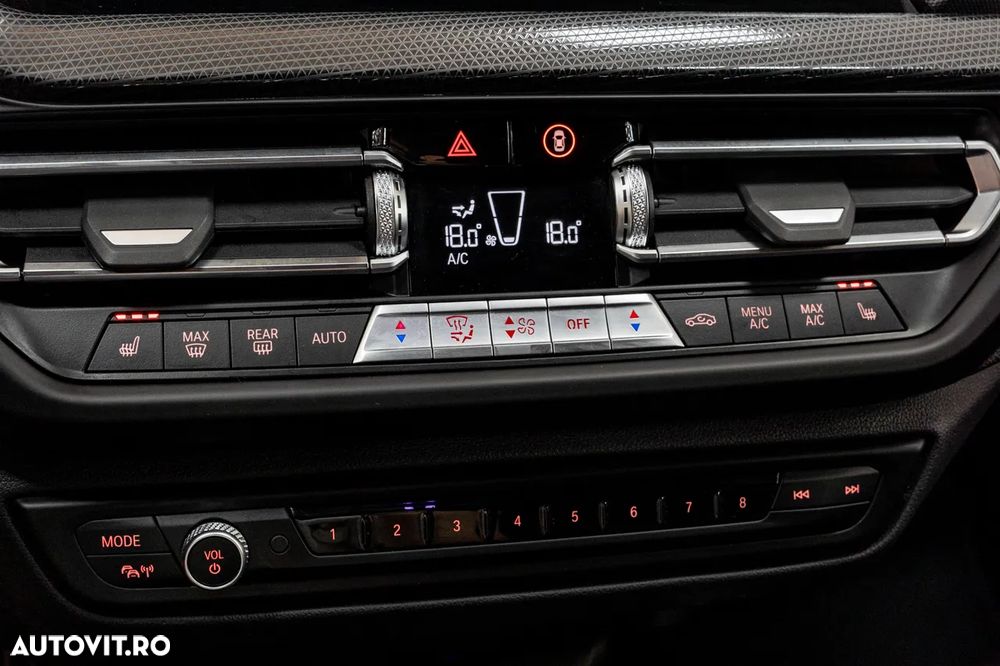 BMW Seria 1 118i Aut. Edition M Sport Shadow - 34
