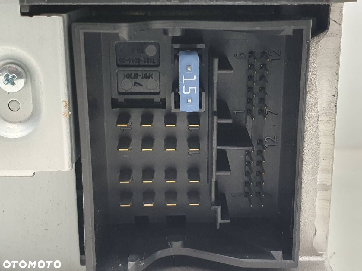 RADIO ODTWARZACZ CD MERCEDES W639 VIANO VITO A1699002000 - 7