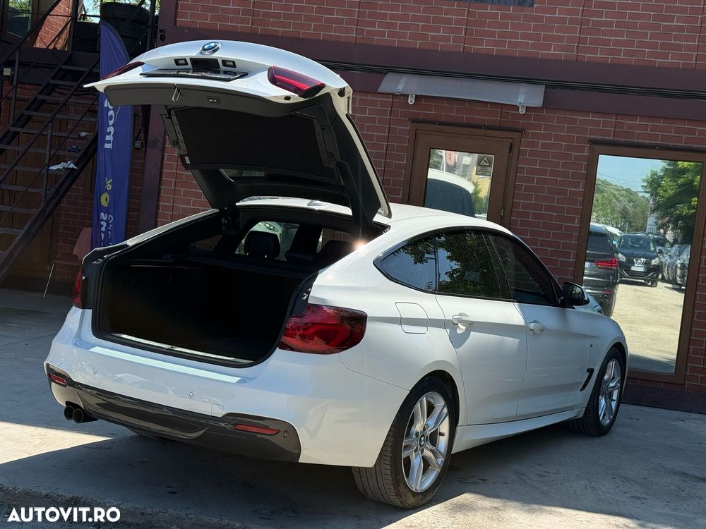 BMW Seria 3 320d Sport-Aut. M Sport - 26