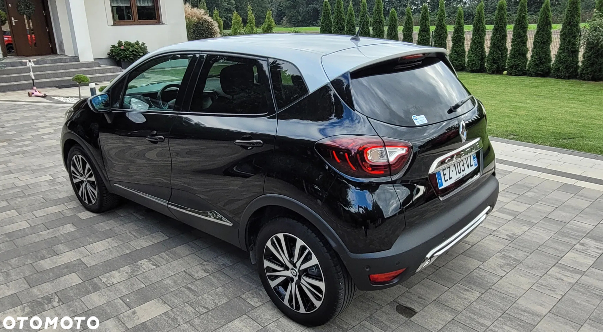 Renault Captur ENERGY TCe 120 EDC Initiale Paris - 3