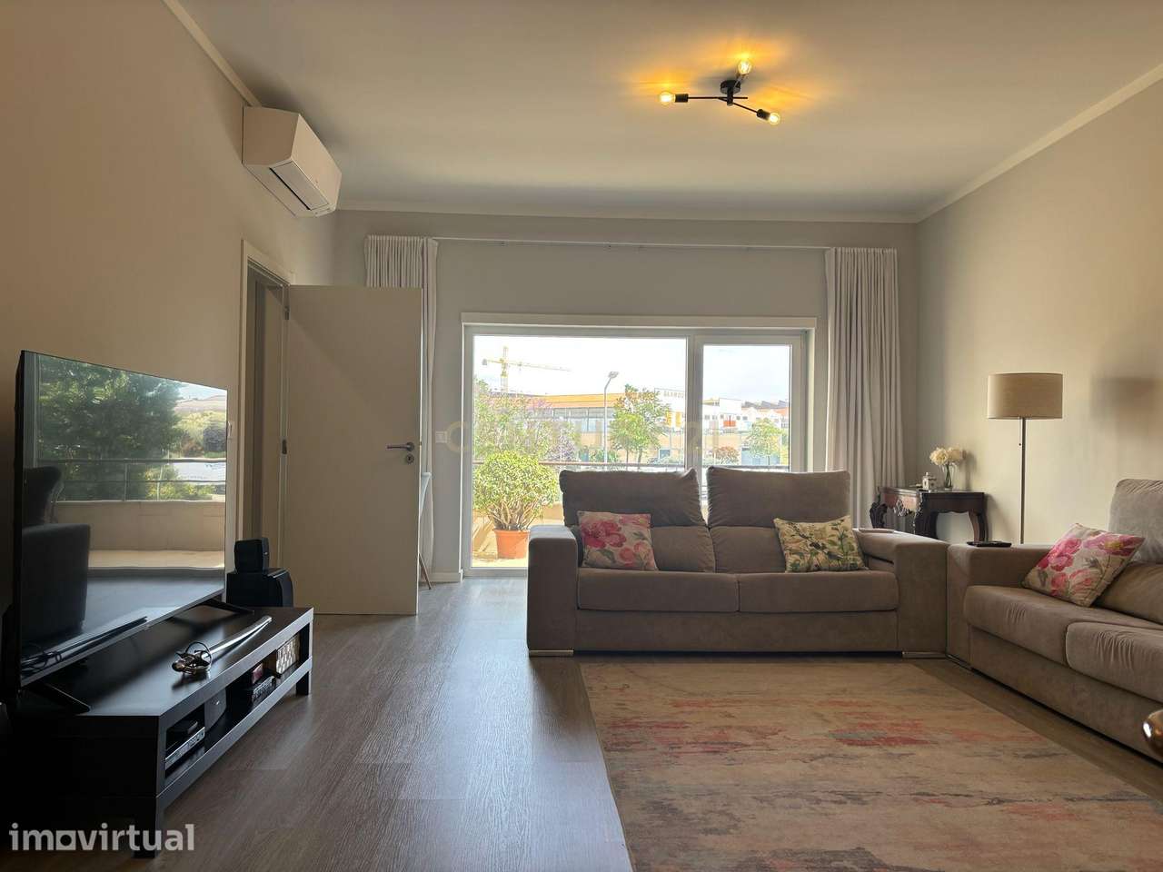 Apartamento T3 e garagem fechada em Torres Novas - 165m2 de área bruta - Grande imagem: 5/26