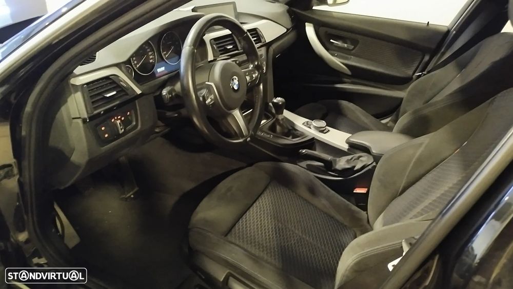 BMW 316 i Touring Pack M - 5
