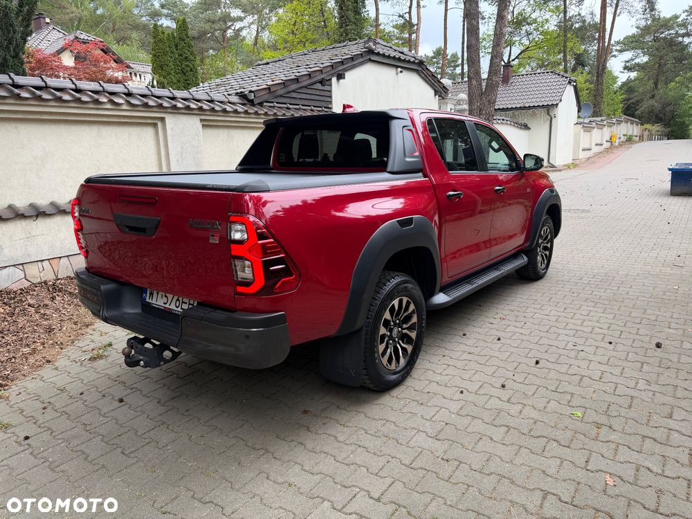 Toyota Hilux 2.8 D-4D Double Cab GR Sport 4x4 - 5