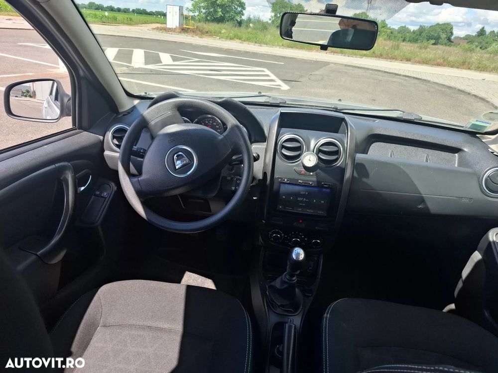 Dacia Duster 1.5 dCi 4x2 Laureate - 7