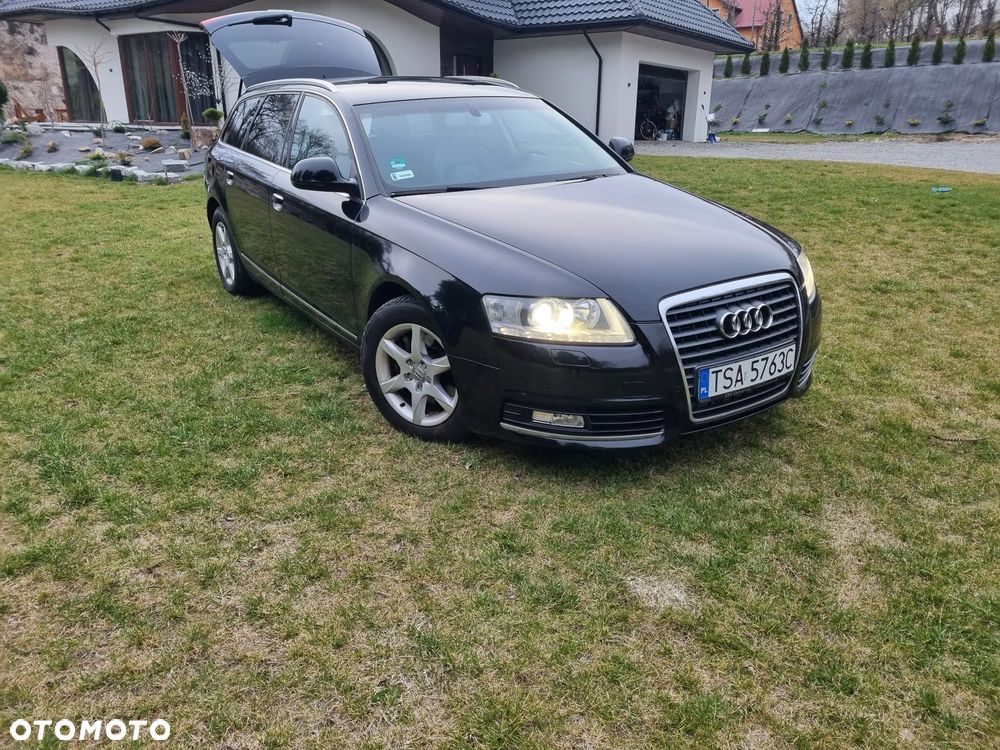Audi A6 Avant - 1