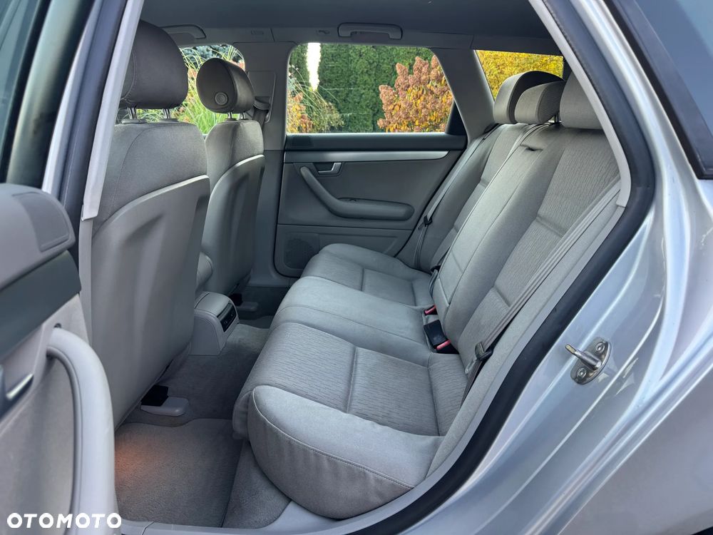 Audi A4 Avant 1.6 - 30