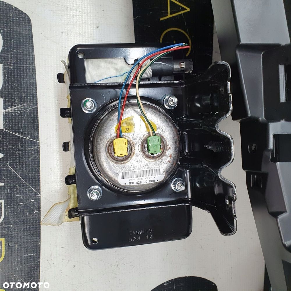 FIAT 500E PRZED LIFTEM ELEKTRYK DESKA ROZDZIELCZA KONSOLA KOKPIT PULPIT PODUSZKI AIRBAG AIR BAG PASY KIT SET - 12