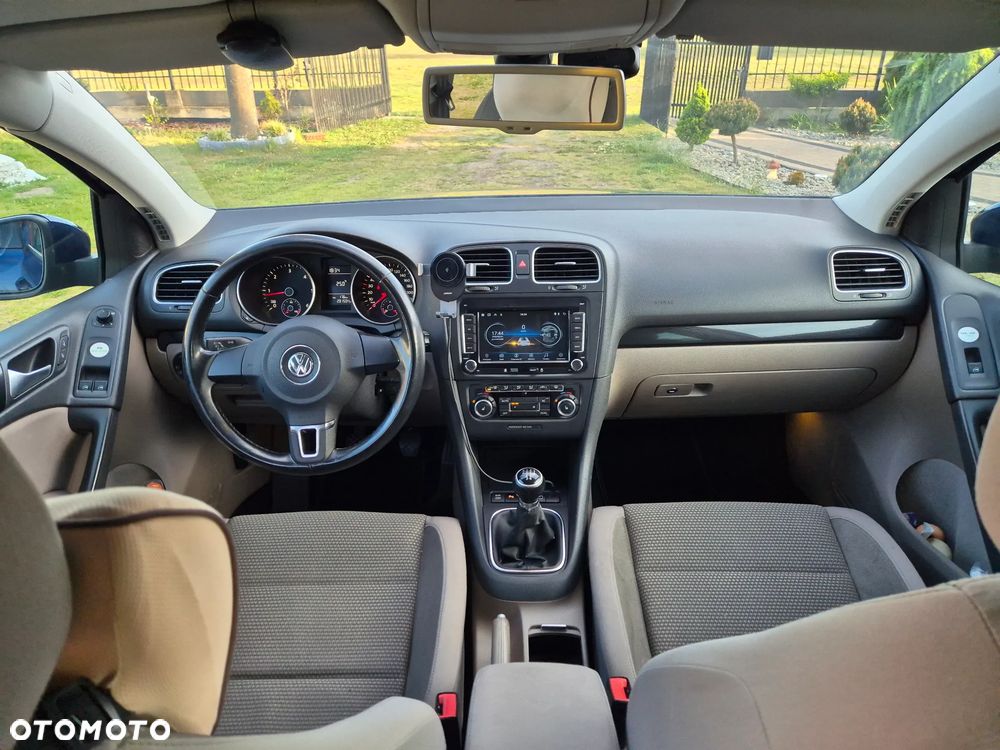 Volkswagen Golf 2.0 TDI Highline - 13