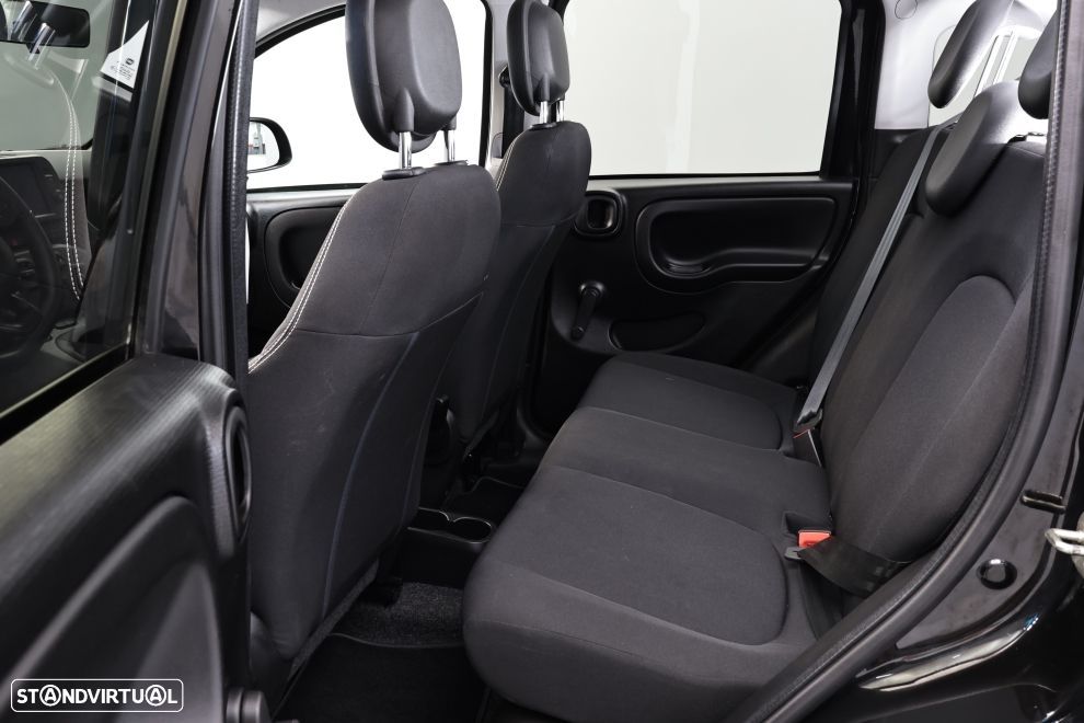 Fiat Panda 1.0 Hybrid Cross - 23