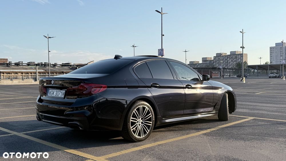 BMW Seria 5 530d xDrive Sport Line - 4
