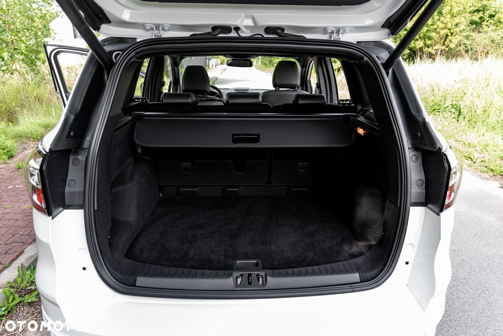 Ford Kuga 2.0 TDCi 4x4 ST-Line - 18