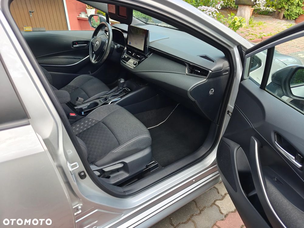 Toyota Corolla 1.8 Hybrid Comfort - 7