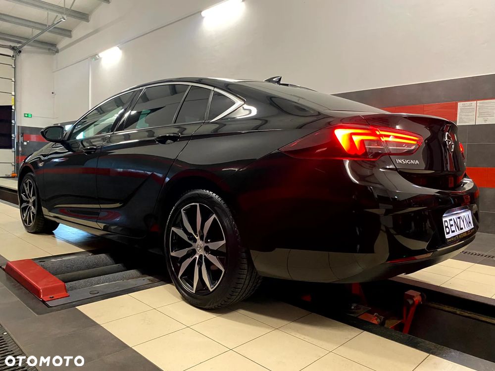 Opel Insignia 1.5 T Innovation S&S - 13