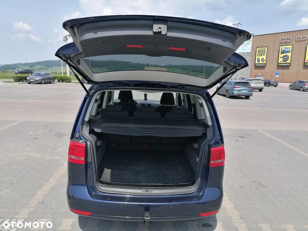 Volkswagen Touran 1.6 TDI DPF STYLE - 11