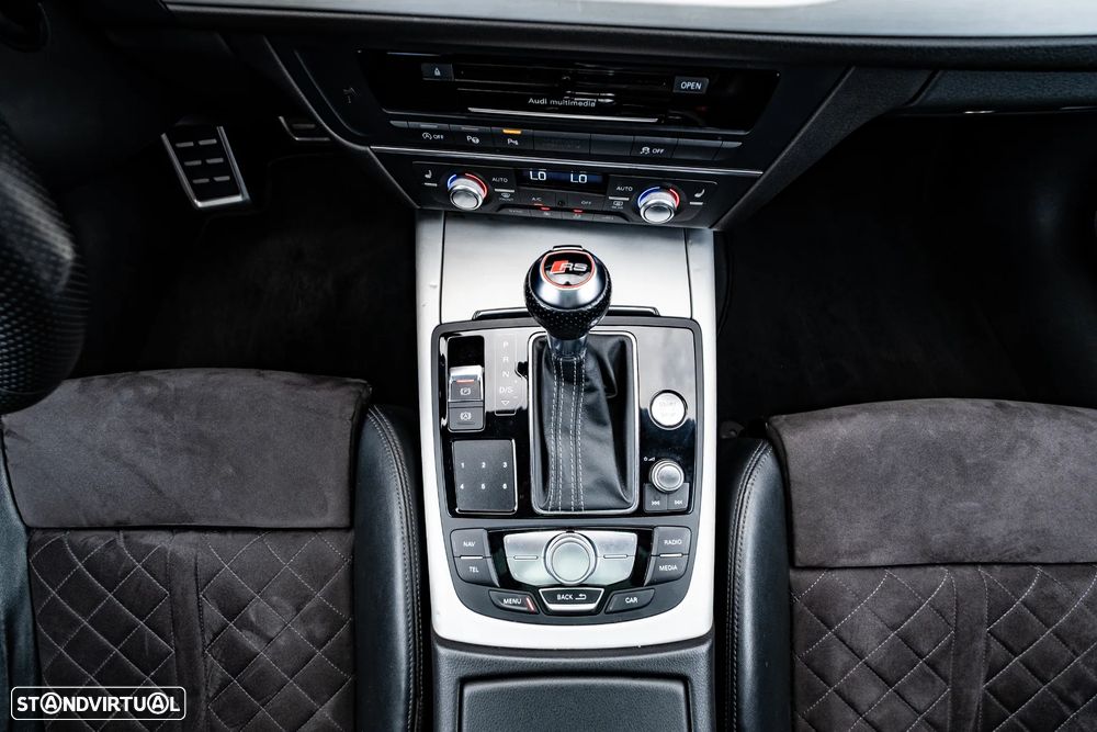 Audi RS6 - 26