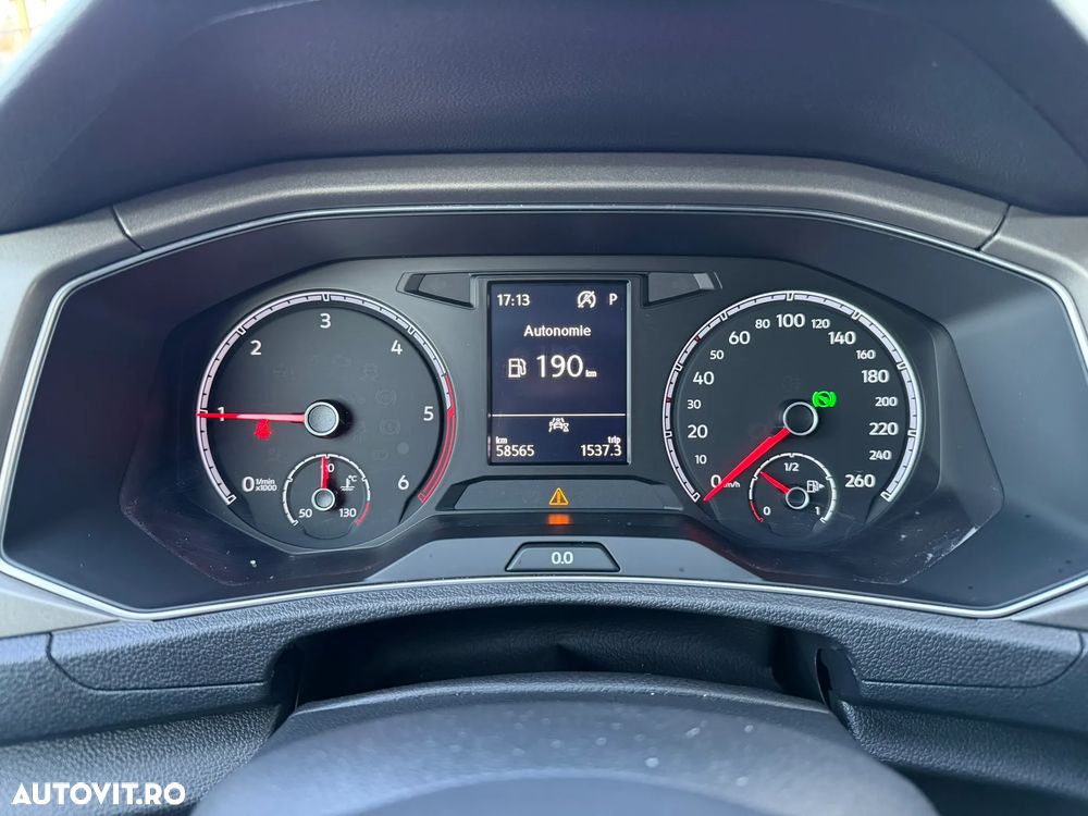 Volkswagen T-Roc 2.0 TDI DSG Design - 11