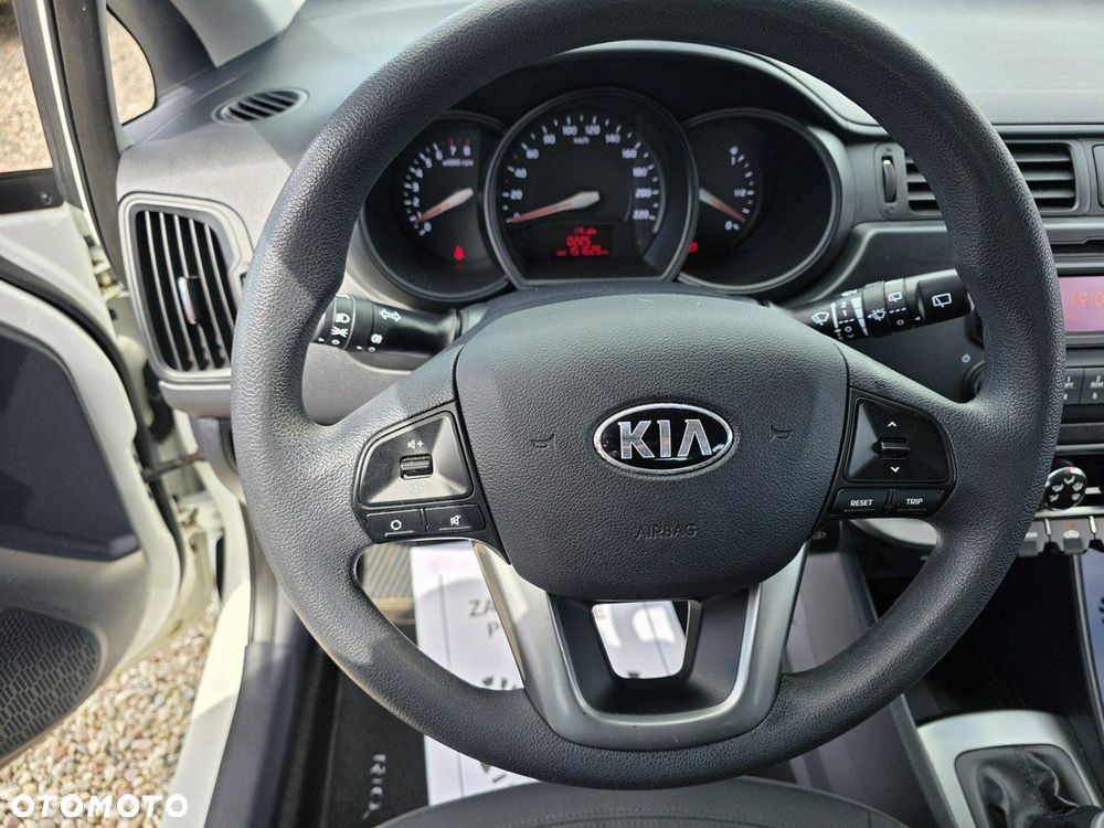 Kia Rio 1.2 Edition 7 - 16