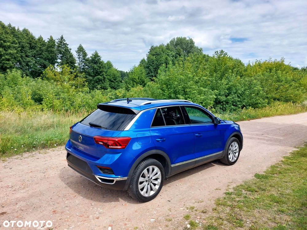 Volkswagen T-Roc - 22
