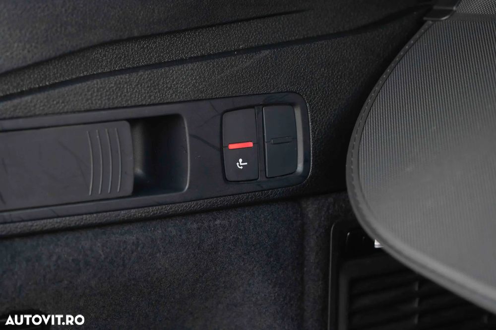 Audi Q5 50 TFSIe quattro S tronic advanced - 36