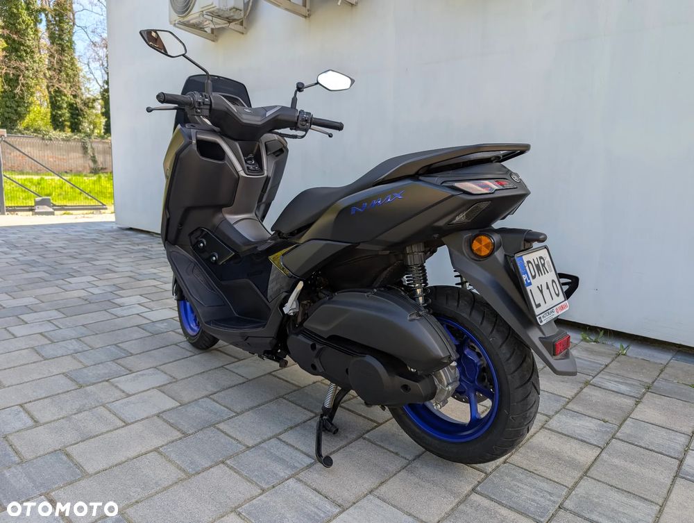 Yamaha NMAX - 3