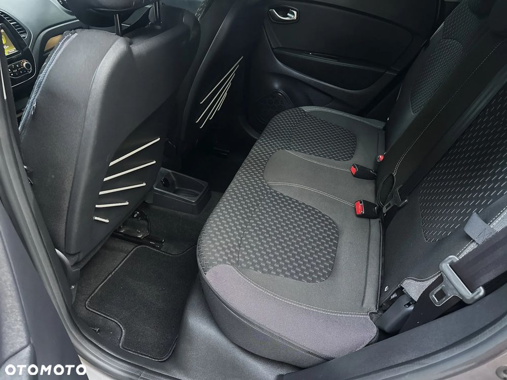 Renault Captur - 17