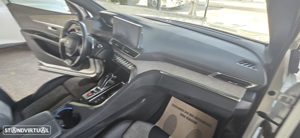 Peugeot 3008 1.6 Hybrid GT e-EAT8 - 25