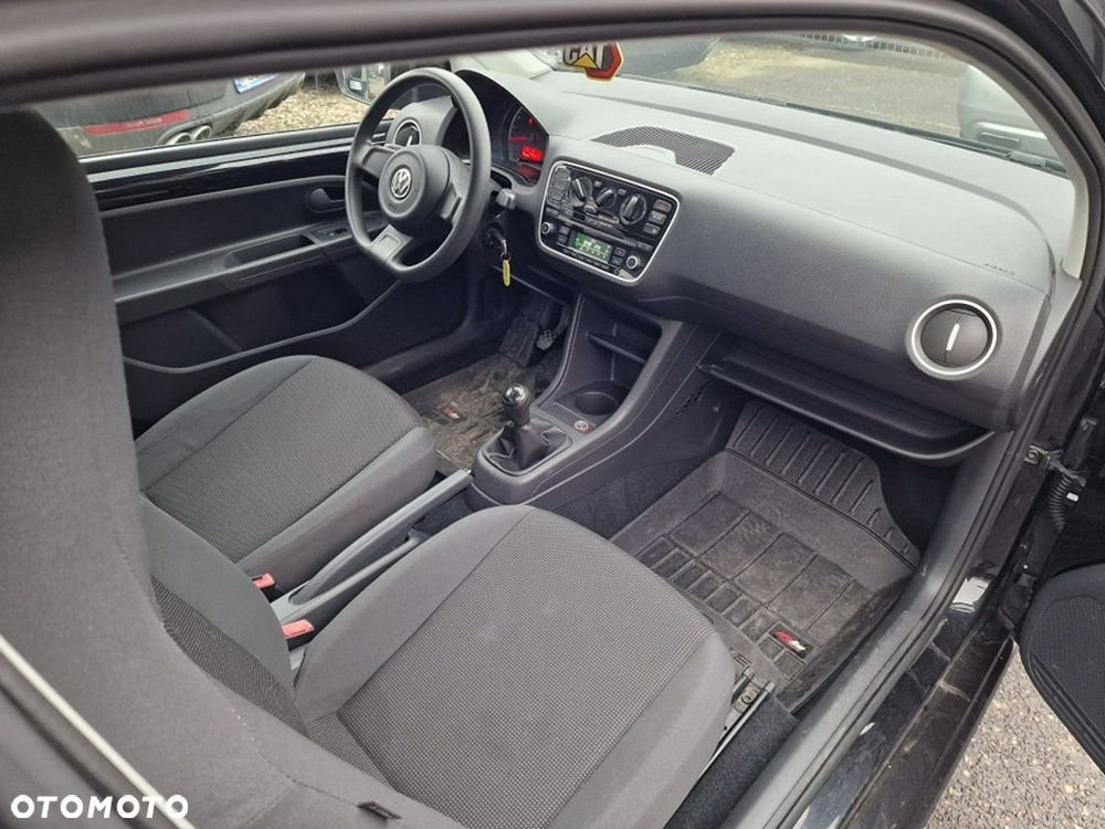 Volkswagen up! 1.0 street EU6 - 14