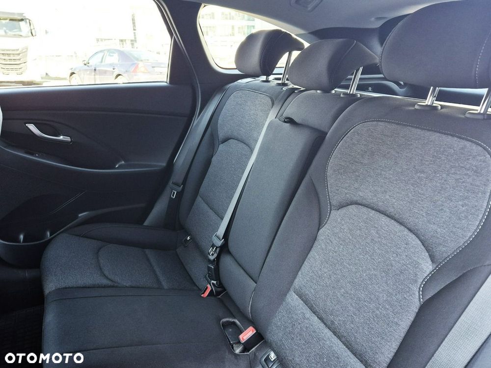 Hyundai i30 1.5 T-GDI 48V Smart DCT - 16