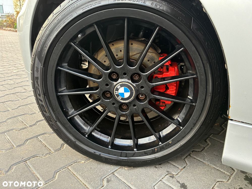 BMW Seria 3 325i - 17