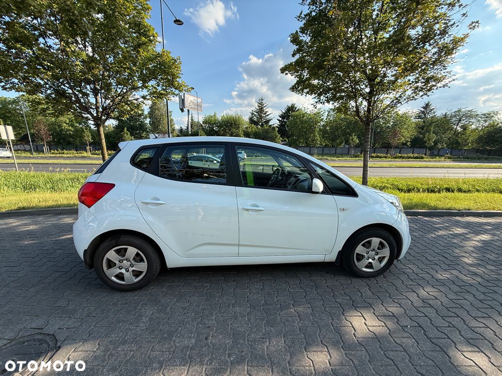 Kia Venga 1.4 CRDi S - 11