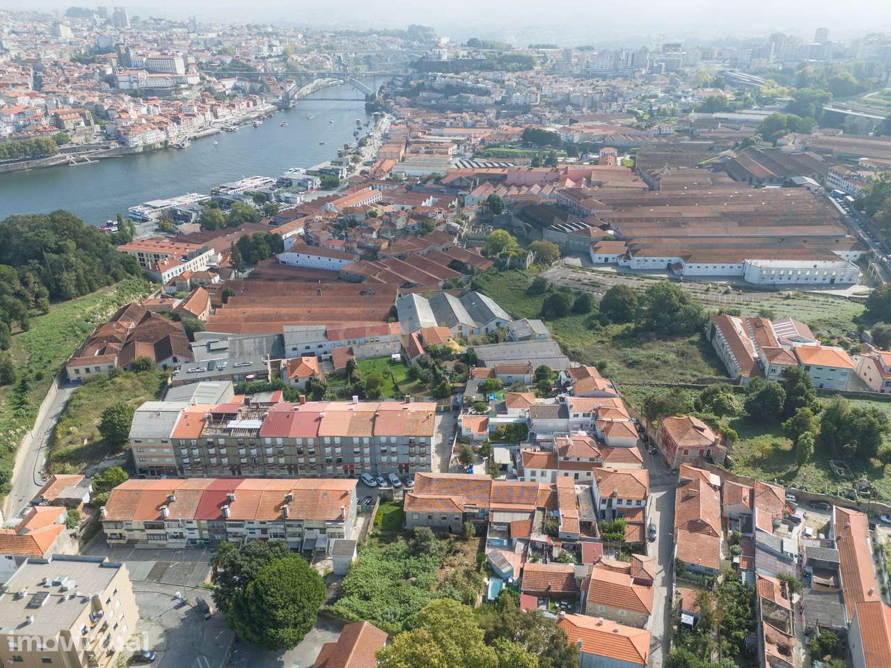 Propriedade de Charme com 955 m² de Terreno e Elevado Potencial de Rea - Grande imagem: 4/44